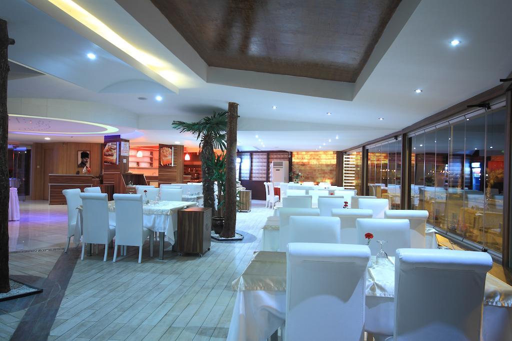 Tuana Hotel 阿塔库姆 外观 照片